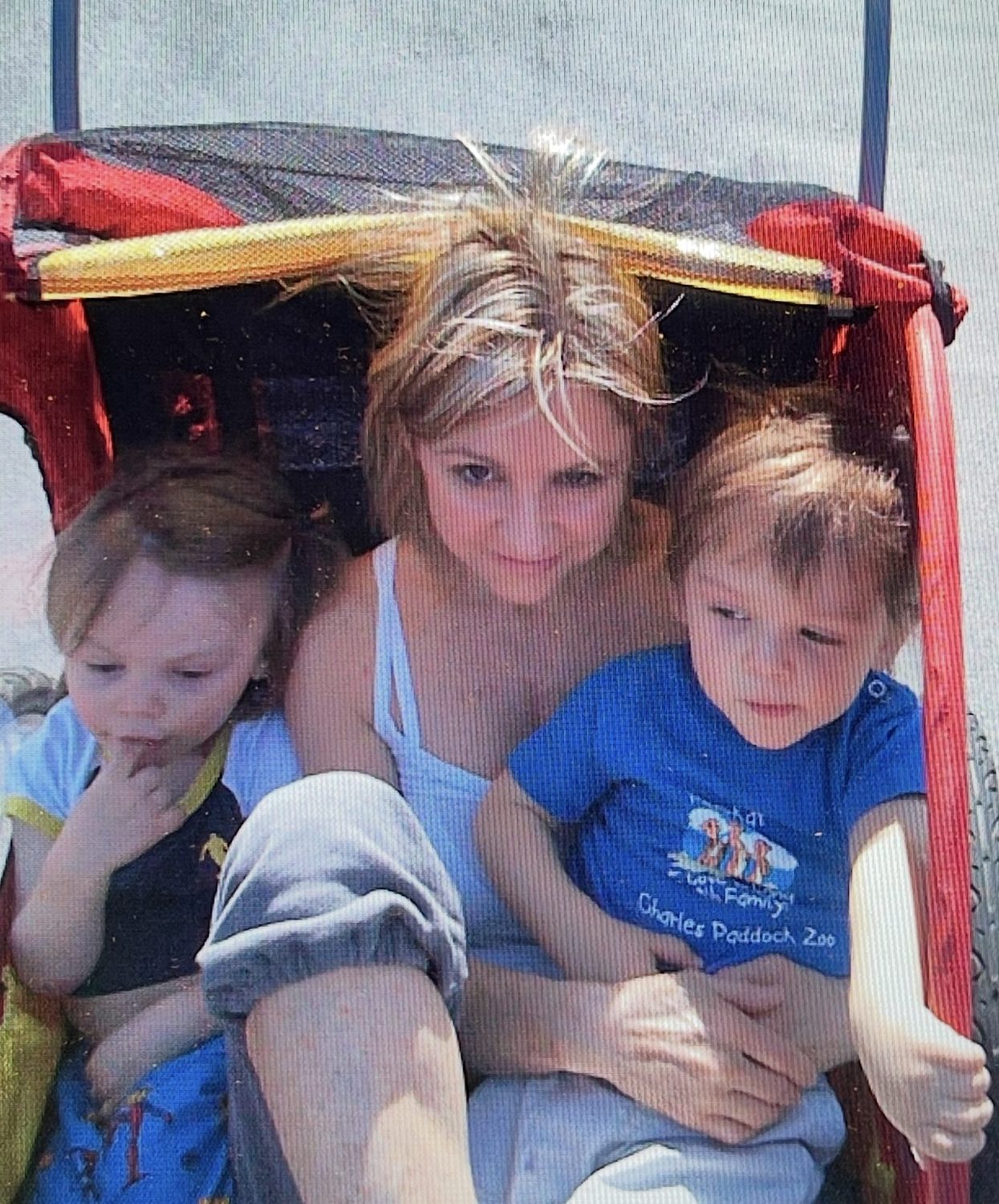 Jennifer with her twin boys as toddlers